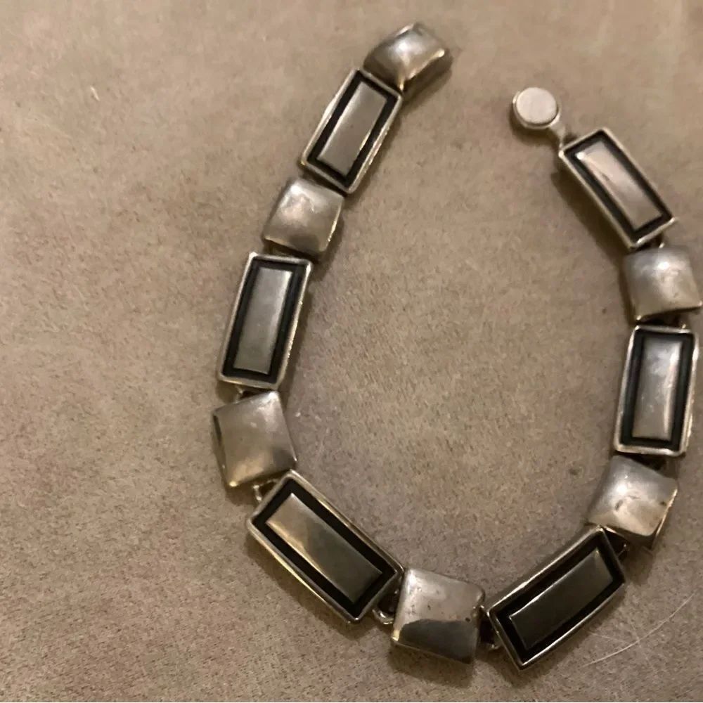 Silvertone  Rectangular Link Bracelet With  Black Inlay
